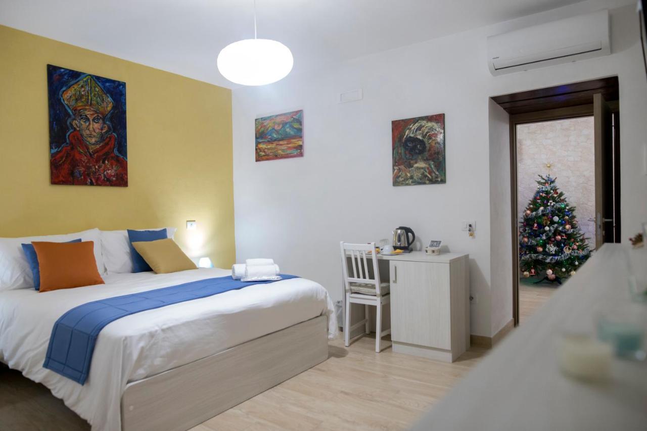'A Room De' Scugnizzi Наполи Екстериор снимка
