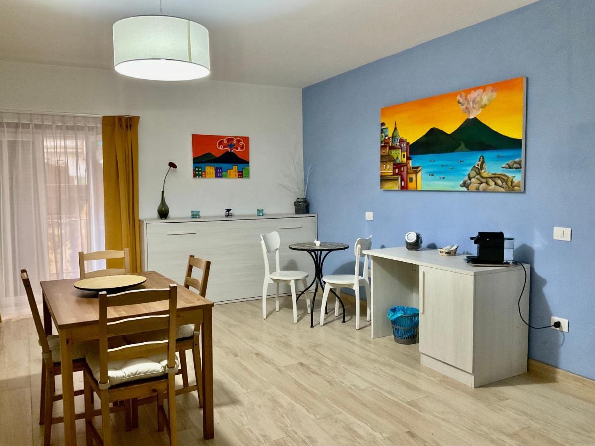 'A Room De' Scugnizzi Наполи Екстериор снимка