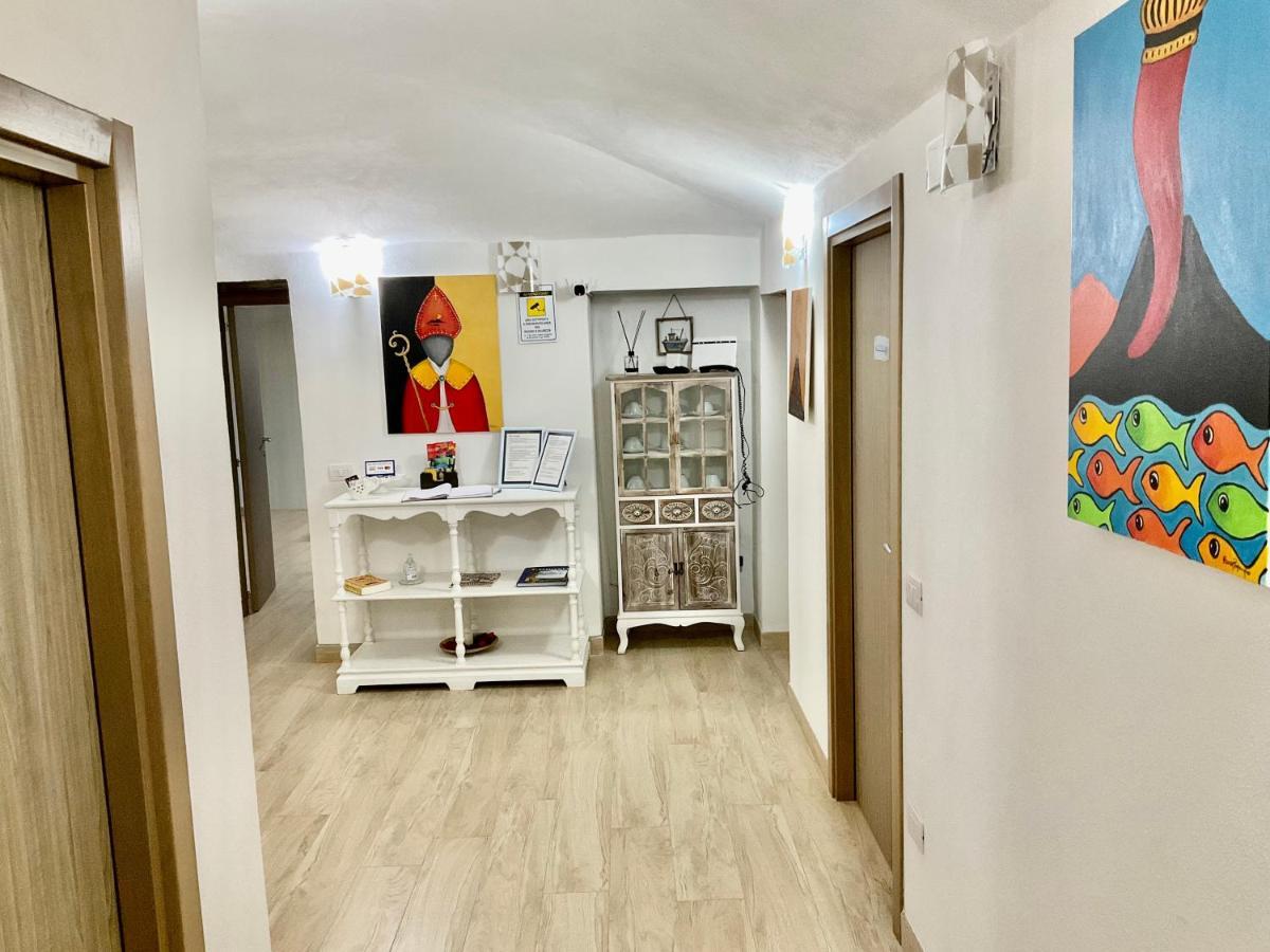 'A Room De' Scugnizzi Наполи Екстериор снимка